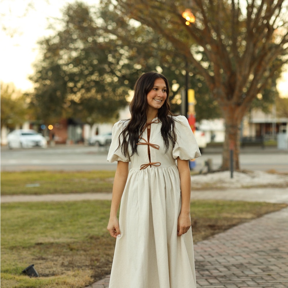 COPY - Elegant Cream Dress with Puff Sleeves